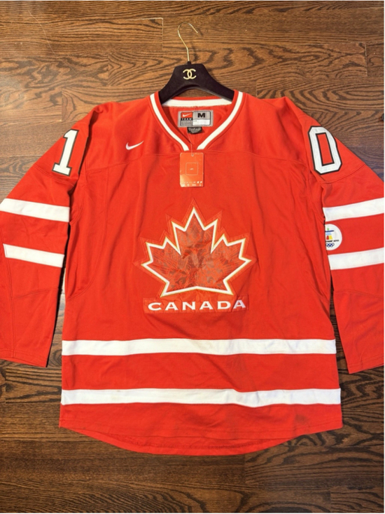 Bauer Other - 2010 CANADA Red #10 Brenden Morrow OLYMPIC HOCKEY TEAM MORROW JERSEY SZ M